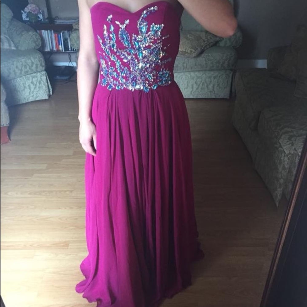 Prom/formal dress